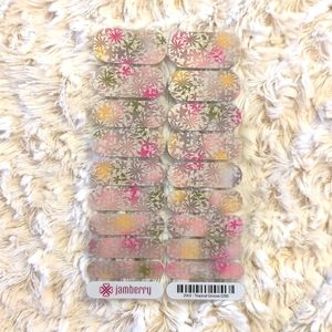 Jamberry Tropical Groove Nail Wrap